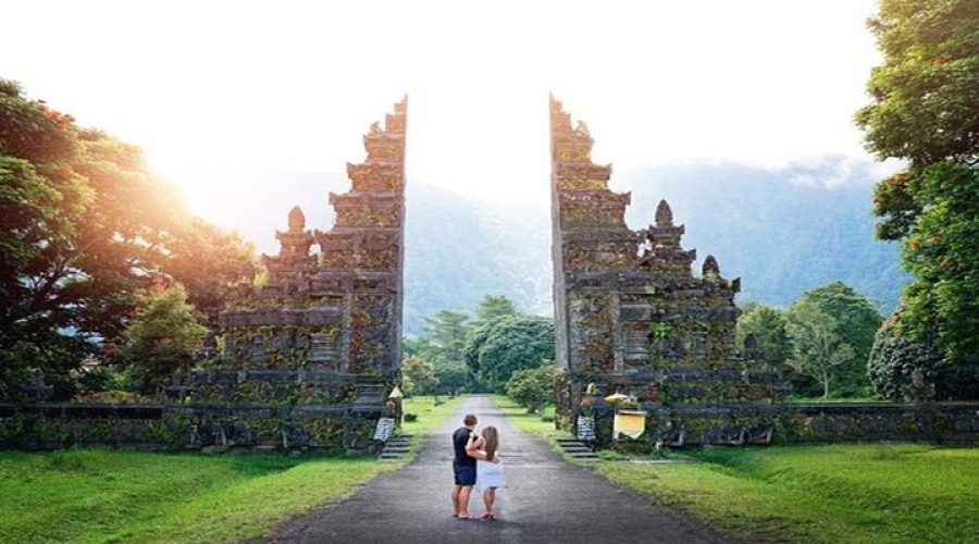 Bali Handara Gate 1